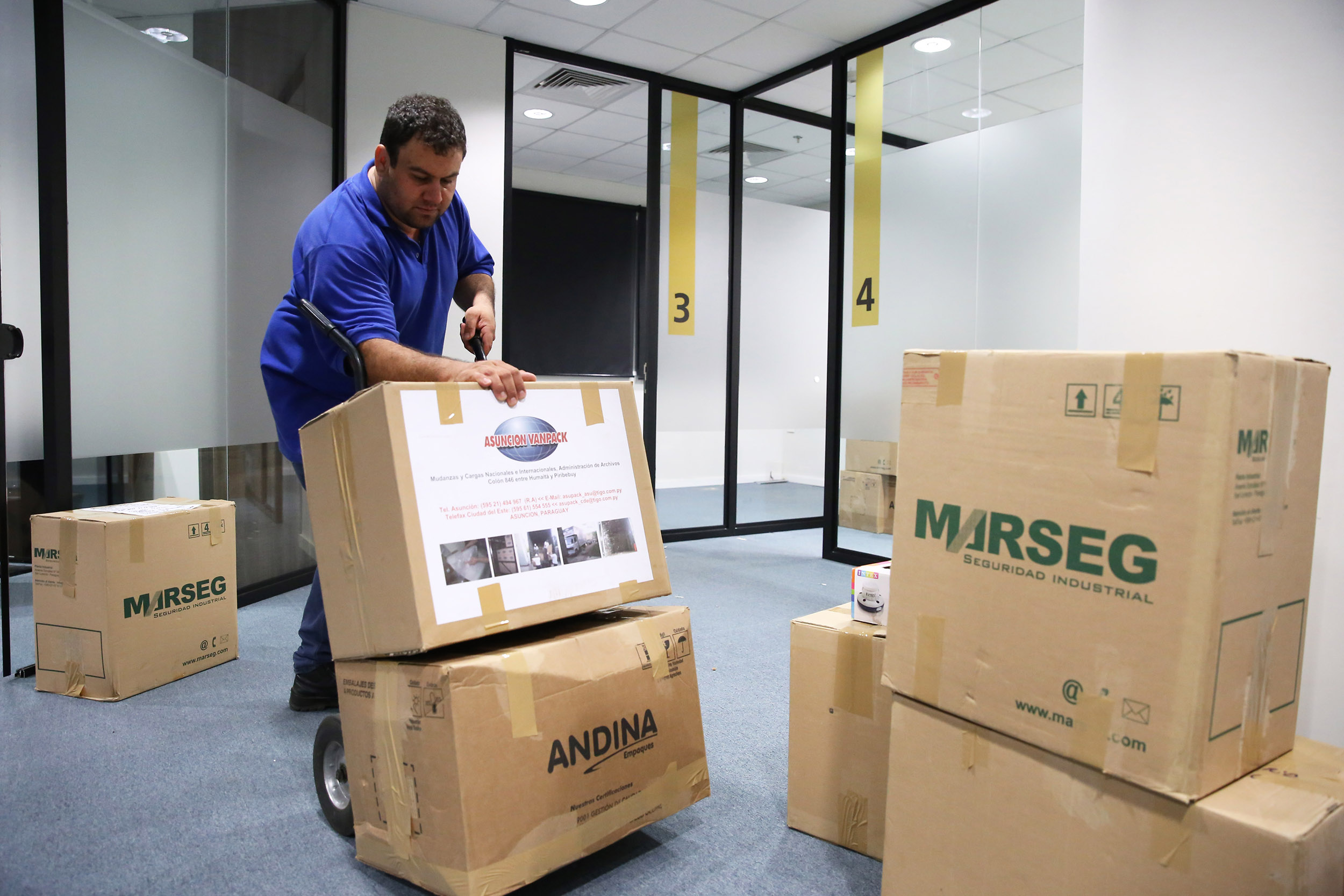 Paraguay Packaging S.A. - CORTINA SANITARIA DE PVC • Entrega a domicilio  🔝📦. • Trabajamos bajo pedidos. 📱Para consultas o pedidos al  (0982)159-777 / (021) 623 423 / 611 269.